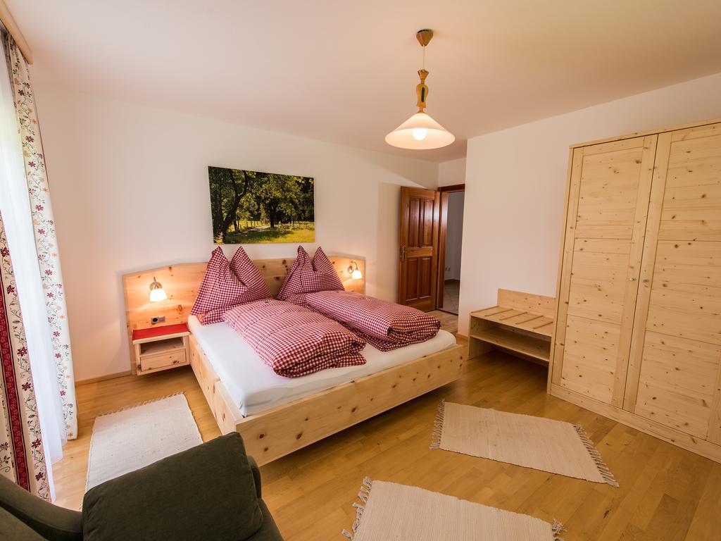 Hinterkellaubauer Bed & Breakfast Кухл Екстериор снимка